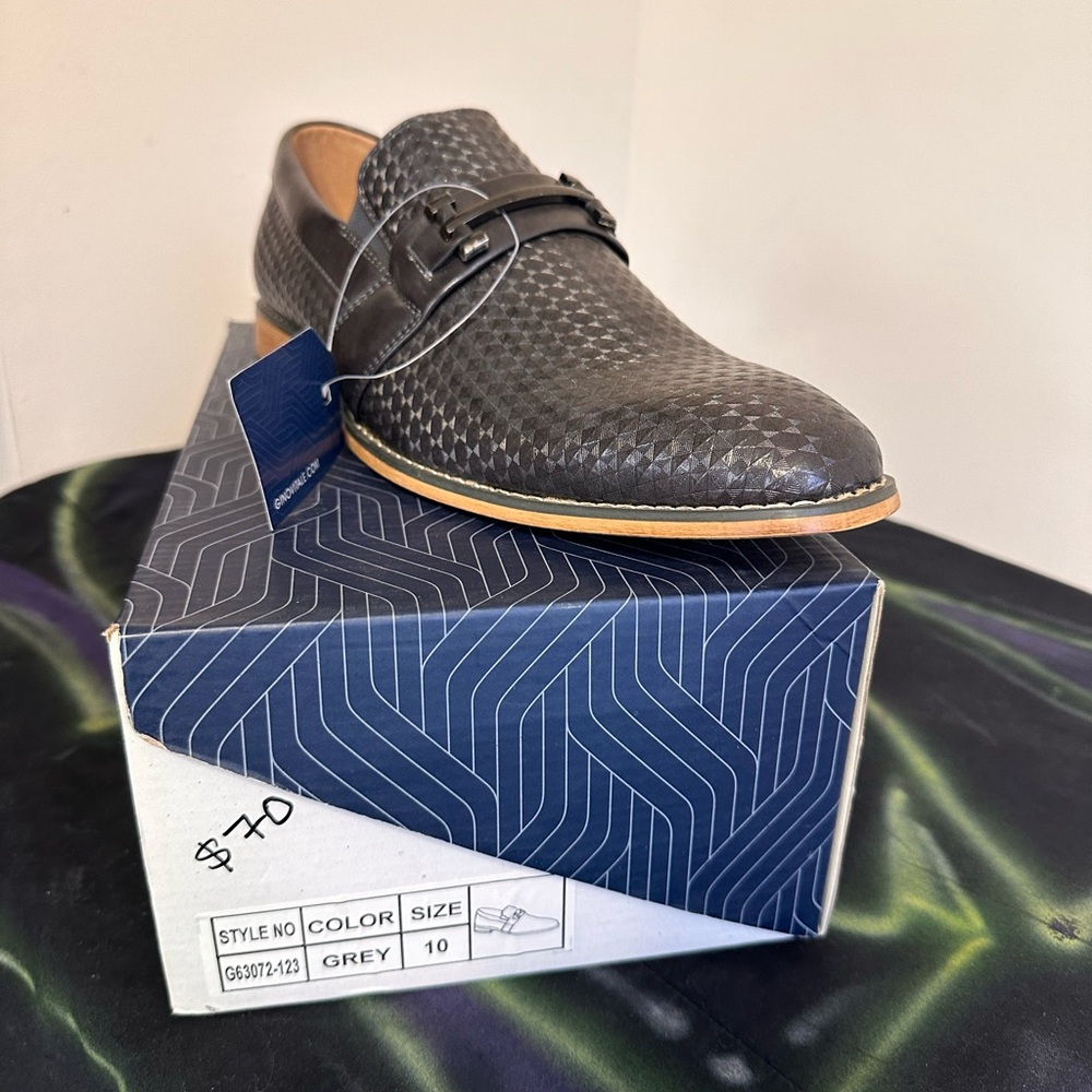 Men dress shoes
